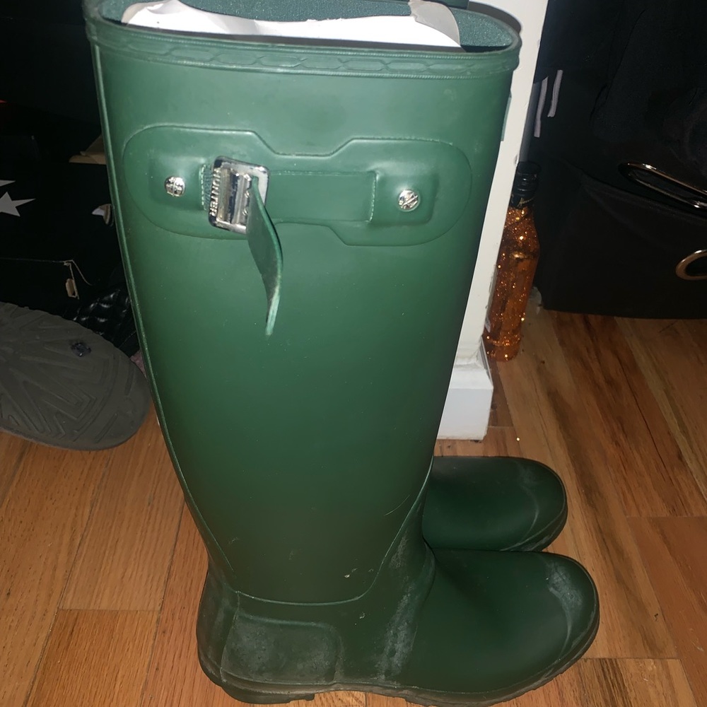 HUNTER BOOTS